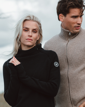 Holebrook Sweden Martina Windproof Sweater (NEW COLOUR)