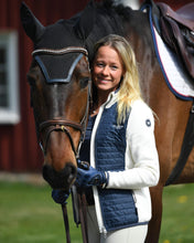 Holebrook Sweden Mimmi Ladies Windproof Cotton Jacket White navy model 2