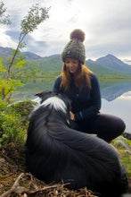 Superbobble Bobble Hat - Greenland Cable Reflective dogs