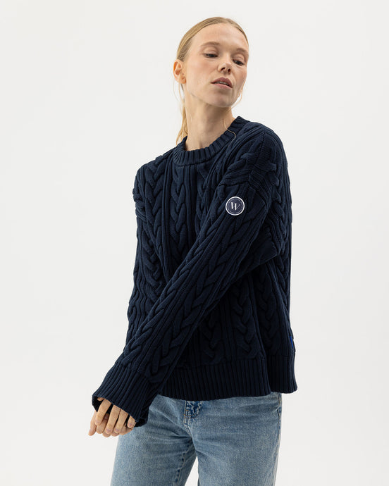Holebrook Sweden Juno Crew Neck Windproof Sweater navy model front
