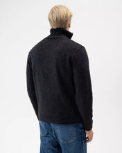 Holebrook Sweden Mans Zip Windproof Jacket - Anthracite model back