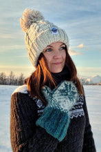 Superbobble Bobble Hat - Oatmeal Cable Reflective warm