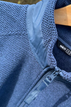halti soolo fleece collar detail